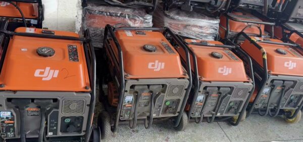 D9000i Power Generator and Charger (T20P/T30) - Image 3